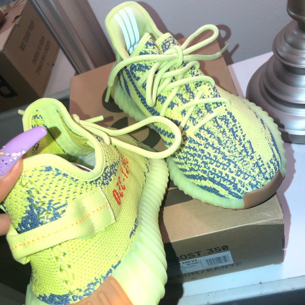 Yeezy 350 FROZEN YELLOW (UPDATED POST)